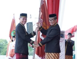 Pemkot Samarinda Raih Penghargaan 7 Penerimaan Panji Keberhasilan Pembangunan