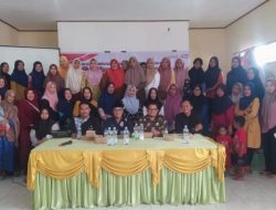 Pelatihan Kewirausahaan Pengolahan Ikan di Kelurahan Samboja Kuala: Upaya Meningkatkan Ekonomi Lokal